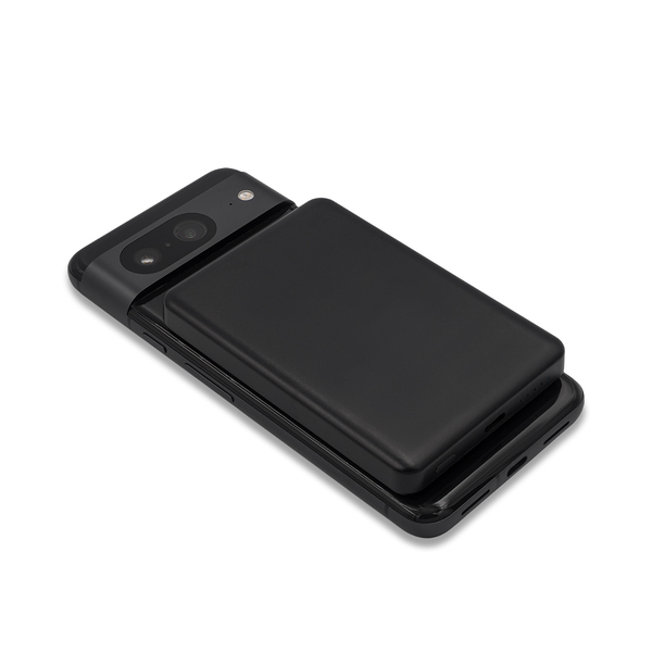 R64386.02 - Magnetyczny bezprzewodowy power bank 5000 mAh Yuki, czarny